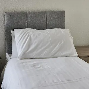  Apartment Pleasure United Kingdom